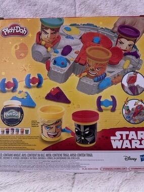 Star Wars Action Dough Playset – Yellow, Red, Blue & Purple